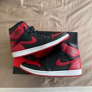 Air Jordan 1 UNC to CHI Bred Custom